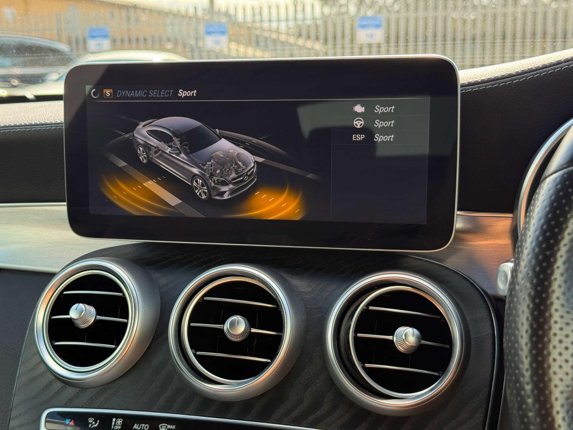 Mercedes-Benz C Class view 65
