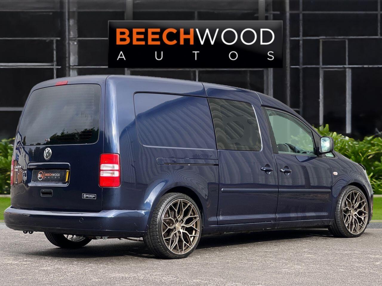 Volkswagen Caddy Maxi view 7
