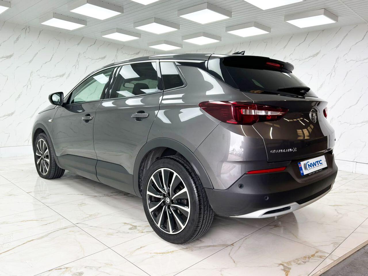 Vauxhall Grandland X view 8