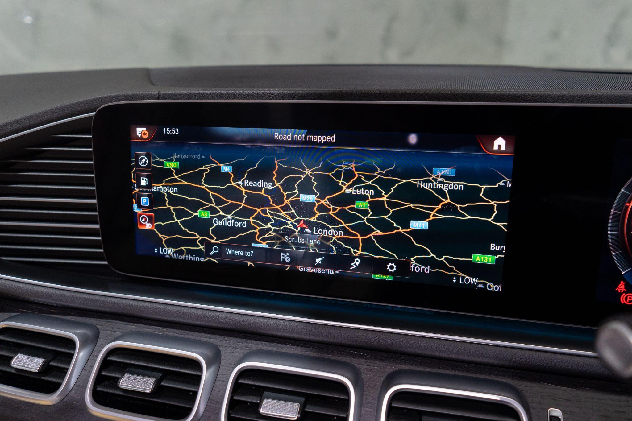 Mercedes-Benz GLS view 30