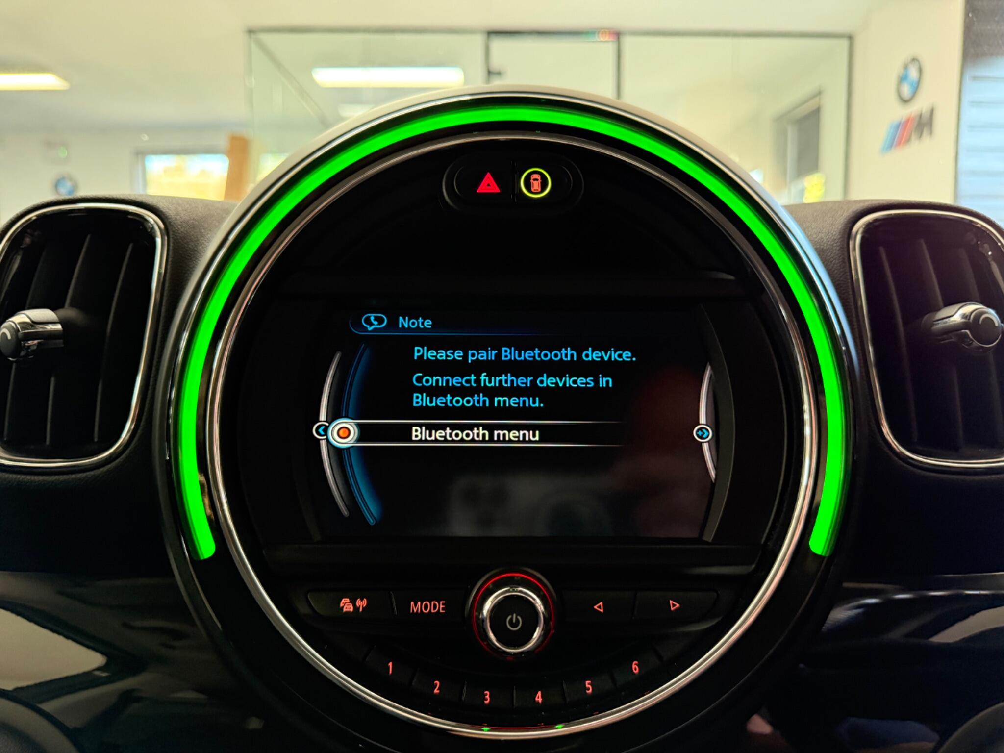 MINI Countryman view 18