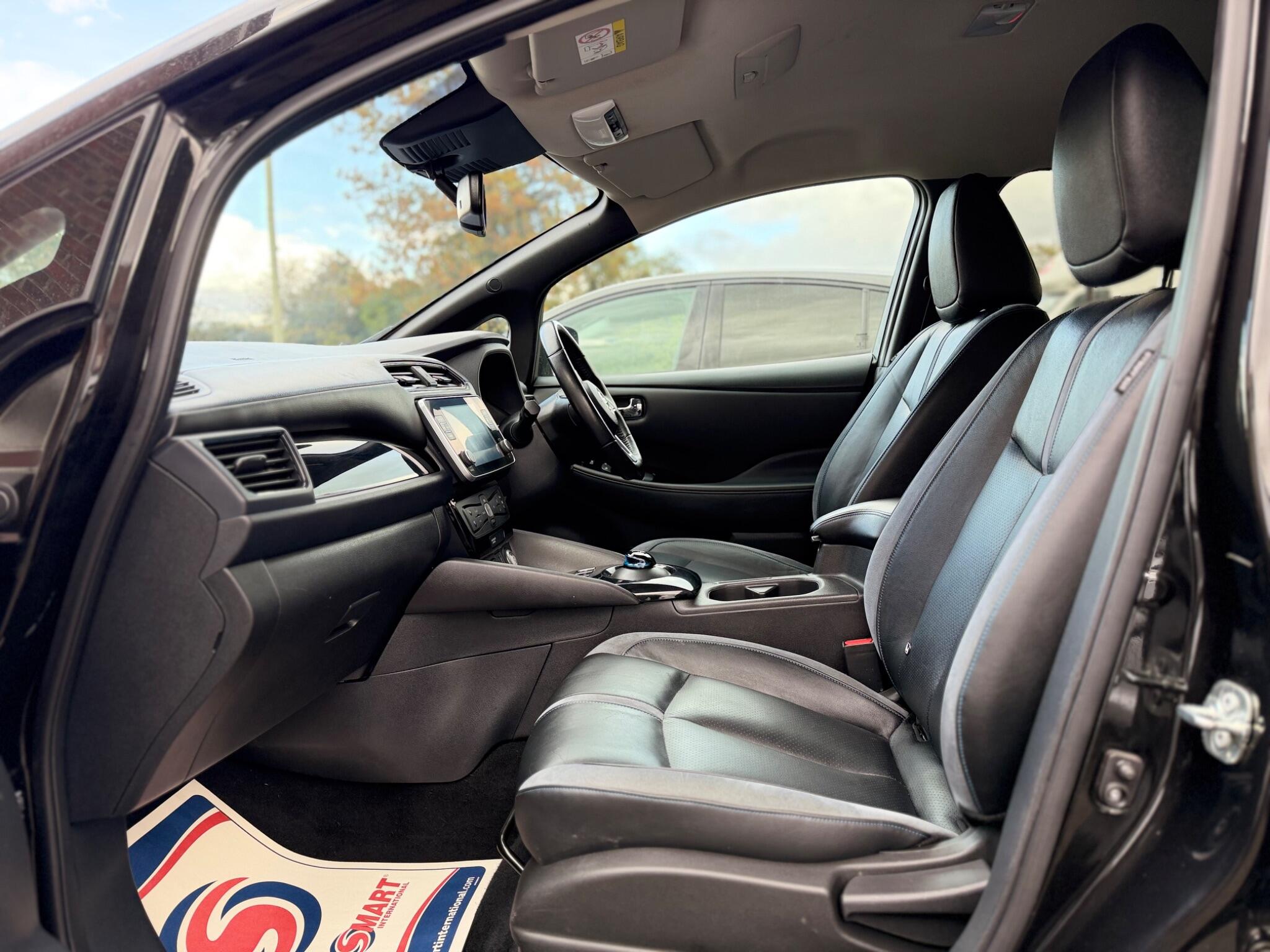 Nissan Leaf view 14