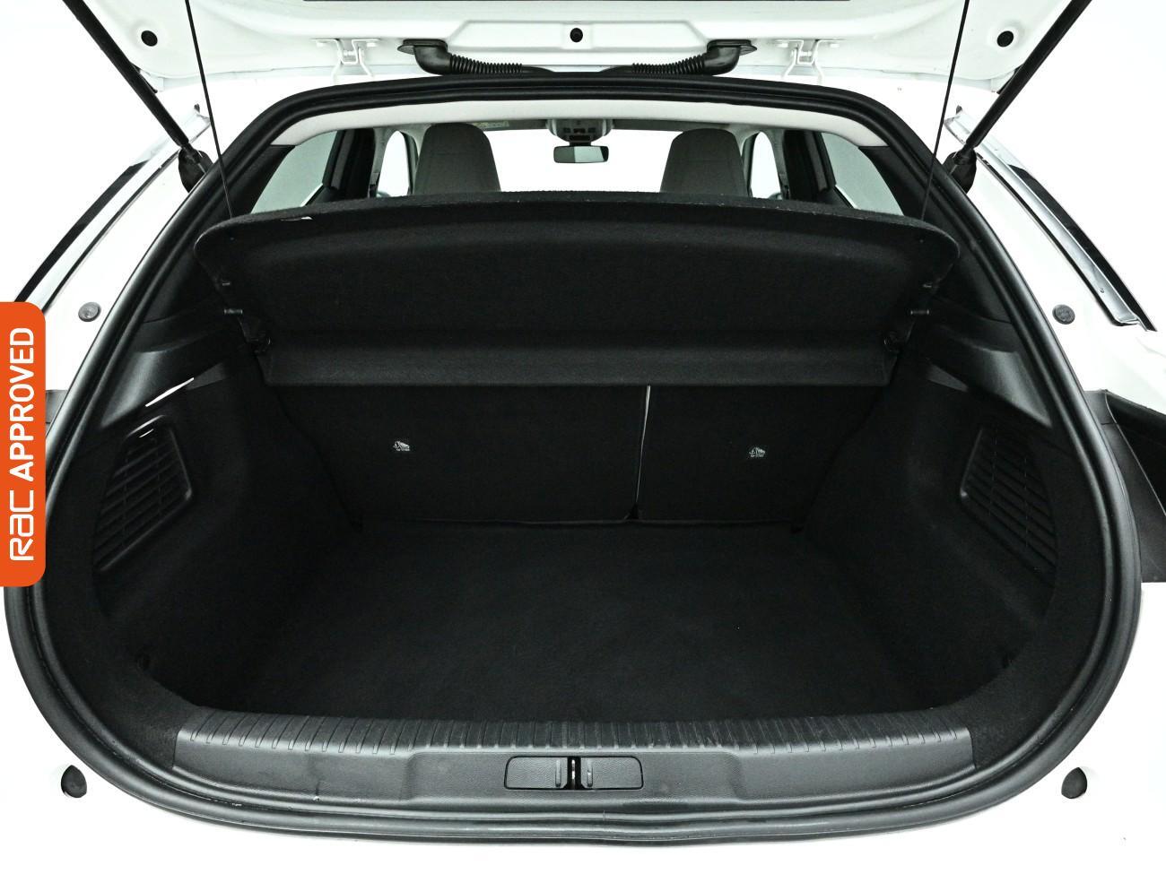 DS Automobiles DS 3 Crossback view 28