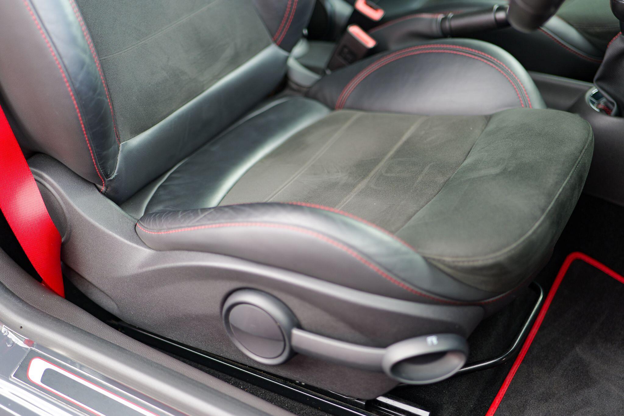 Mini Cooper view 19