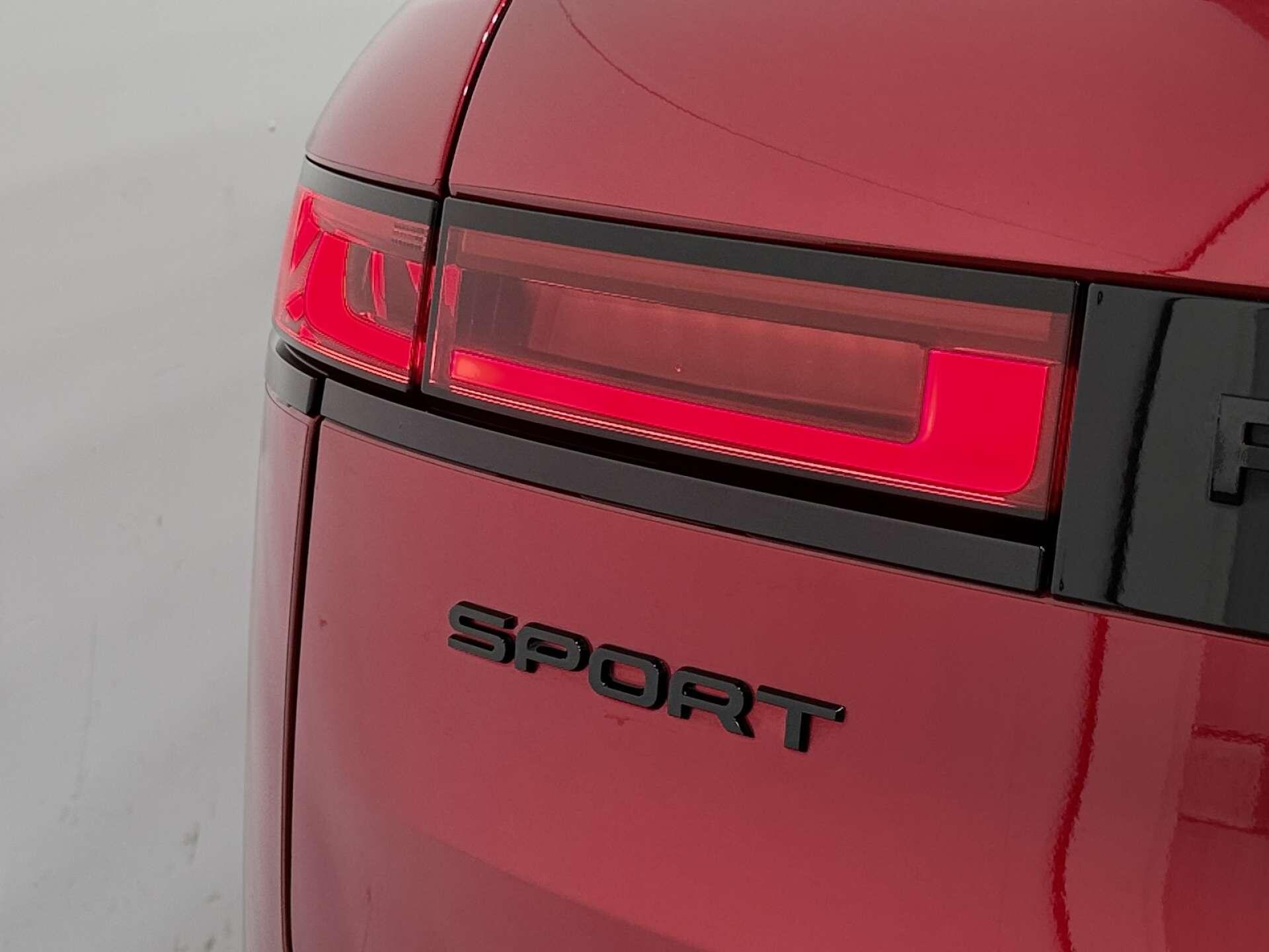 Land Rover Range Rover Sport view 26