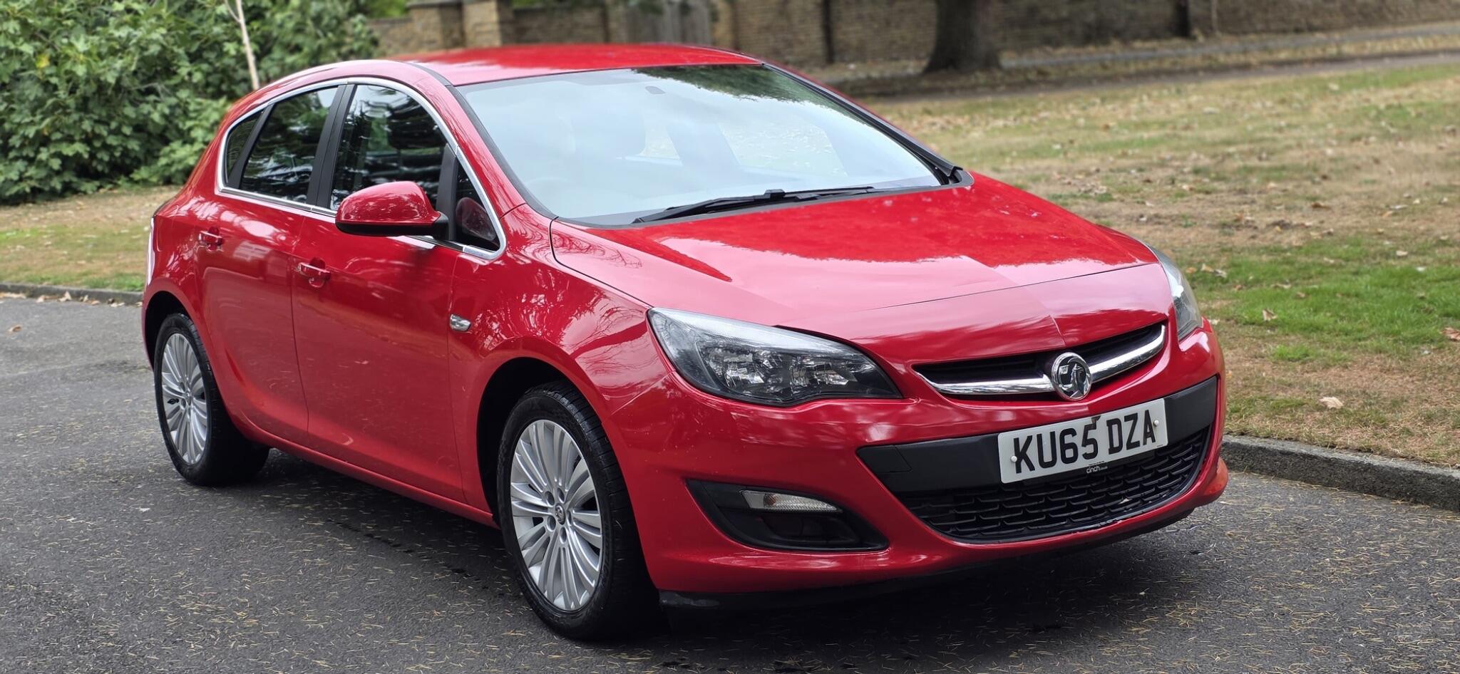 Vauxhall Astra view 5