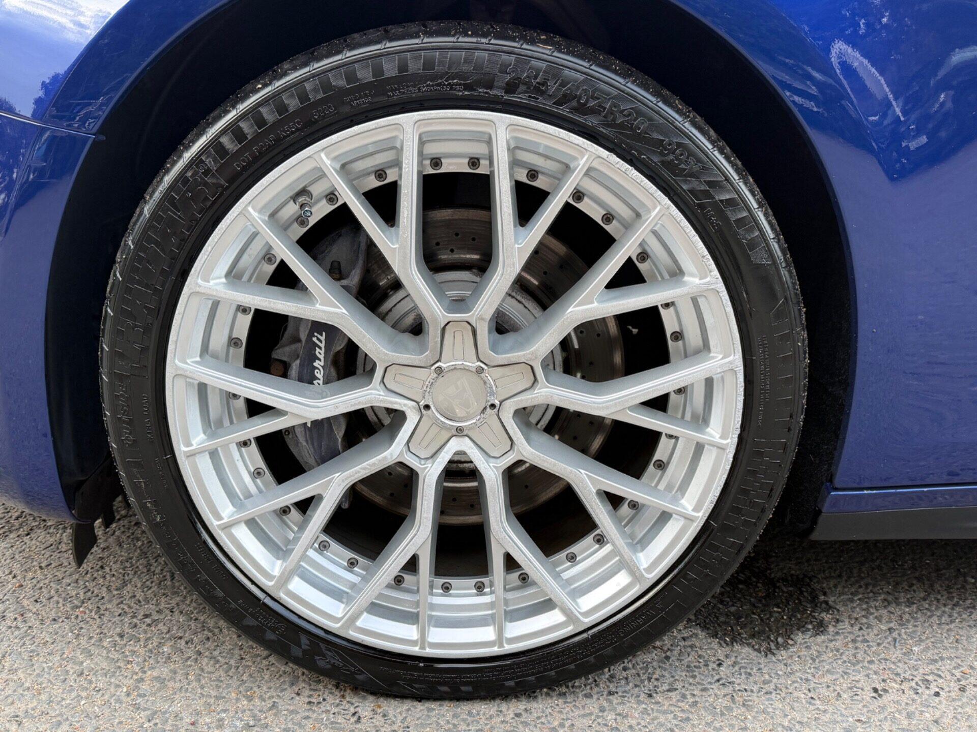Maserati Ghibli view 59