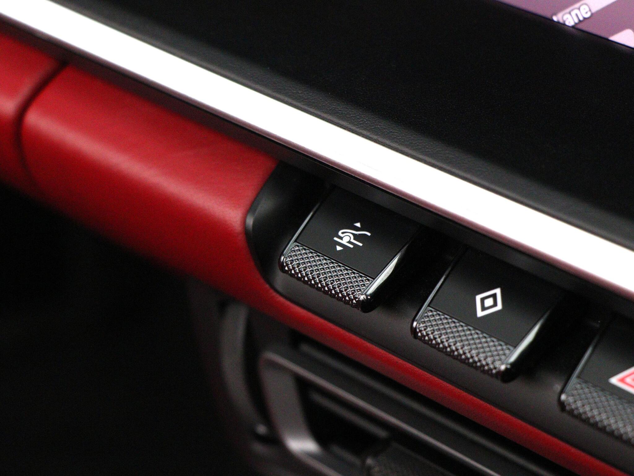 Porsche 911 view 49