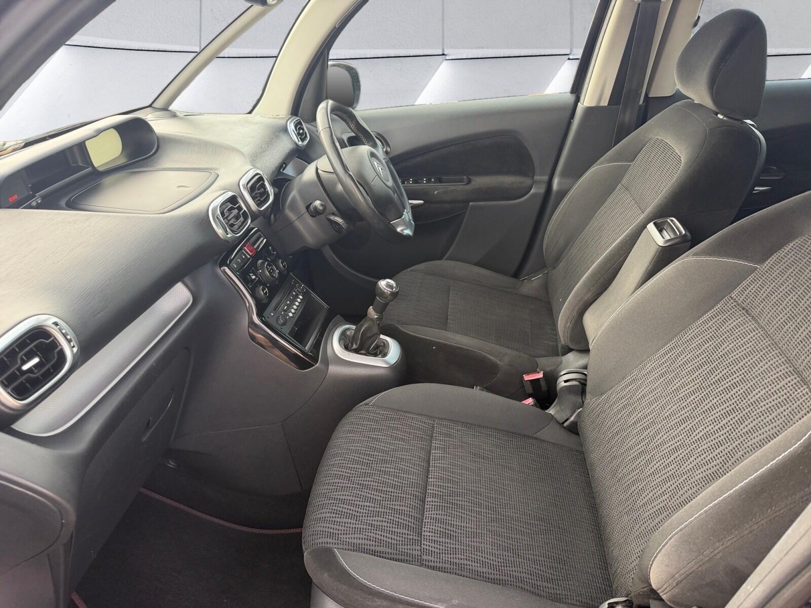 Citroen C3 Picasso view 15