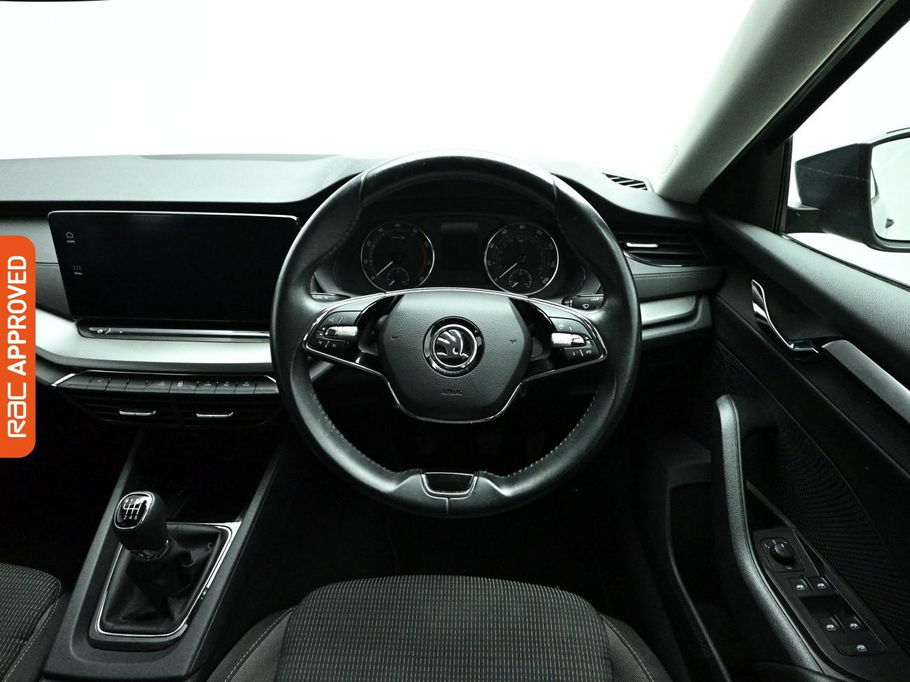 Skoda Octavia view 9