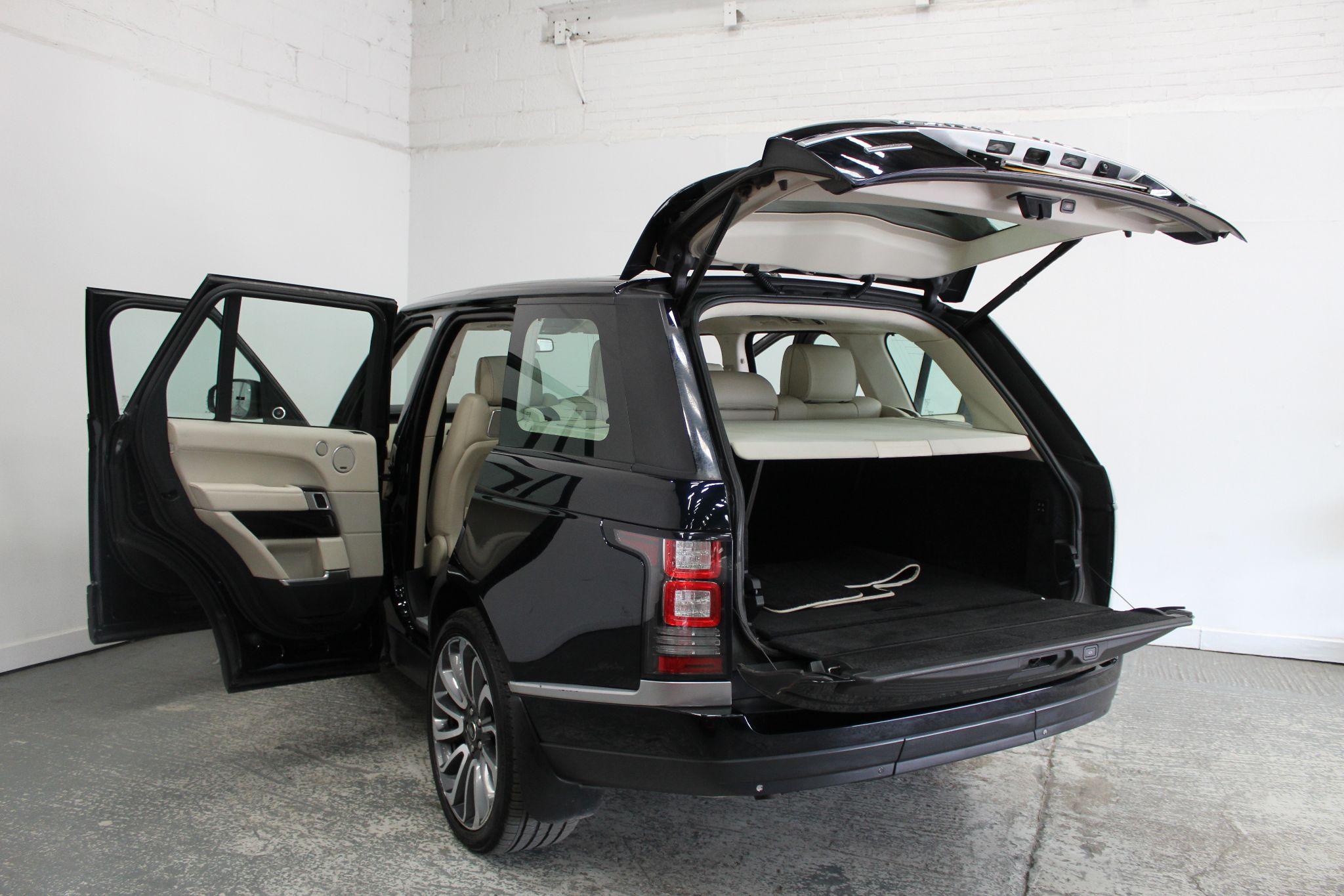Land Rover Range Rover view 25