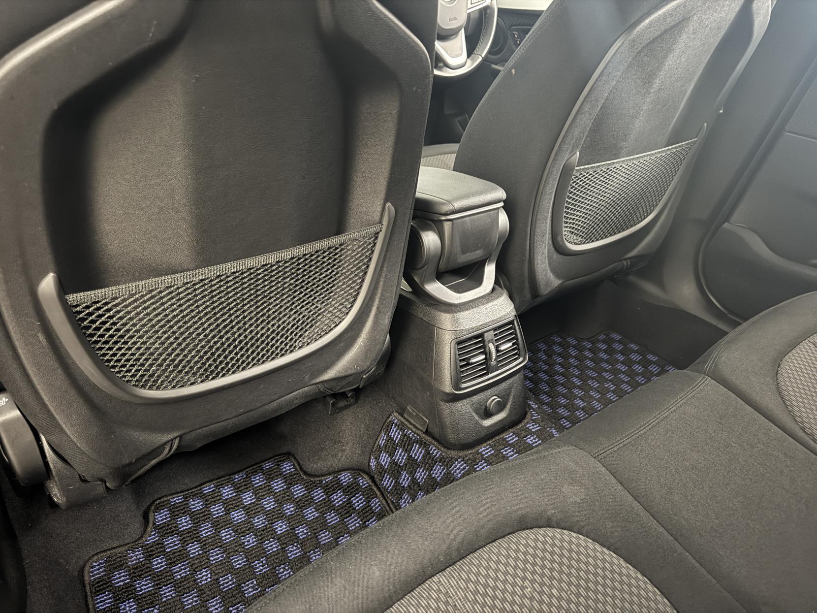 BMW 2 Series Active Tourer view 66