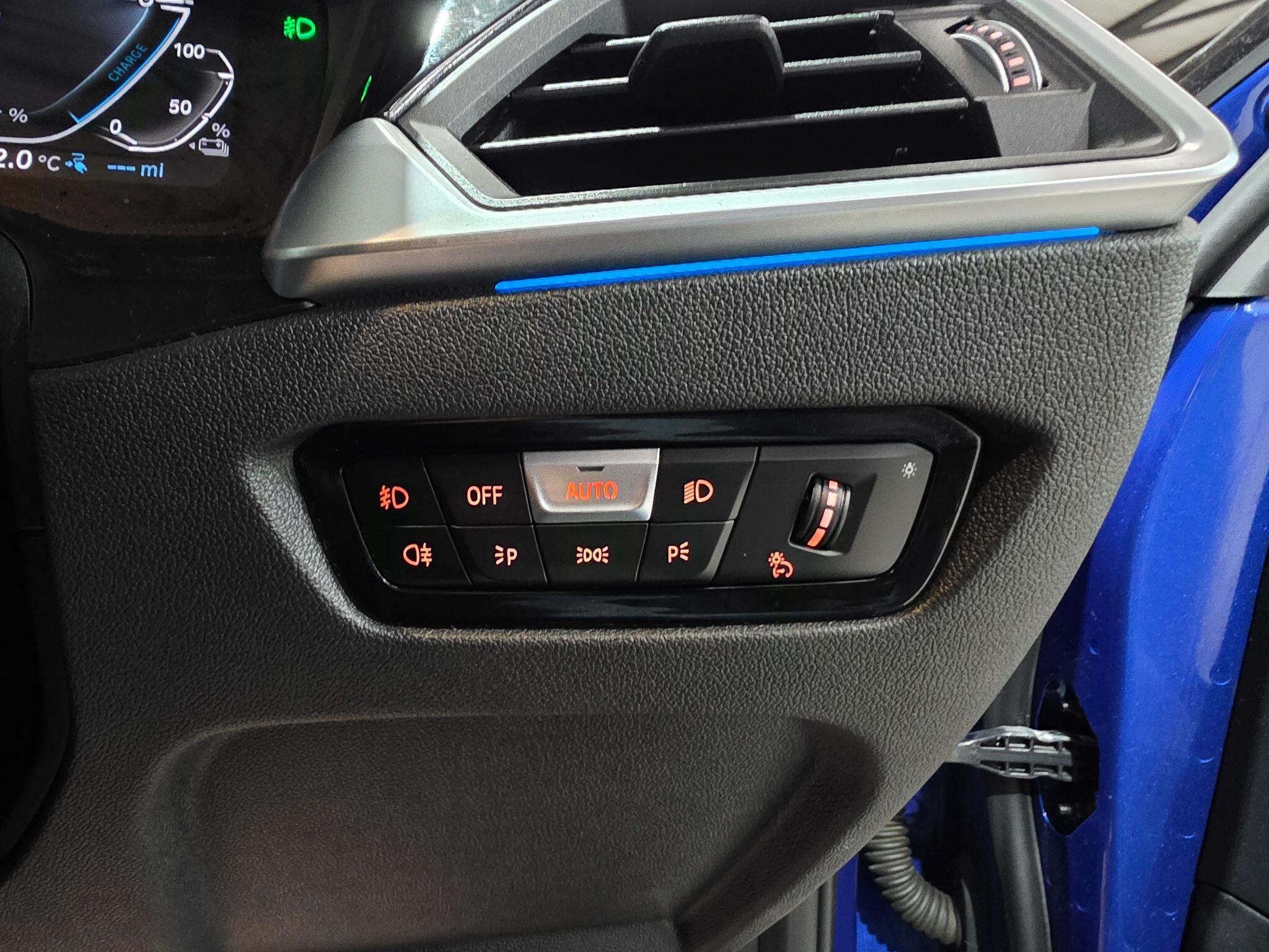 BMW 3 Series view 17