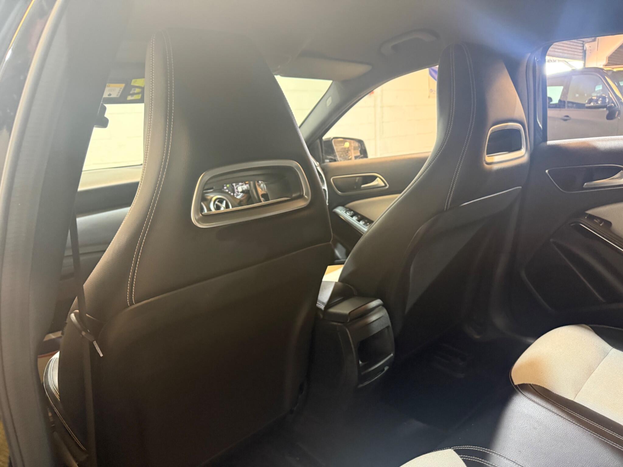 Mercedes-Benz A Class view 39