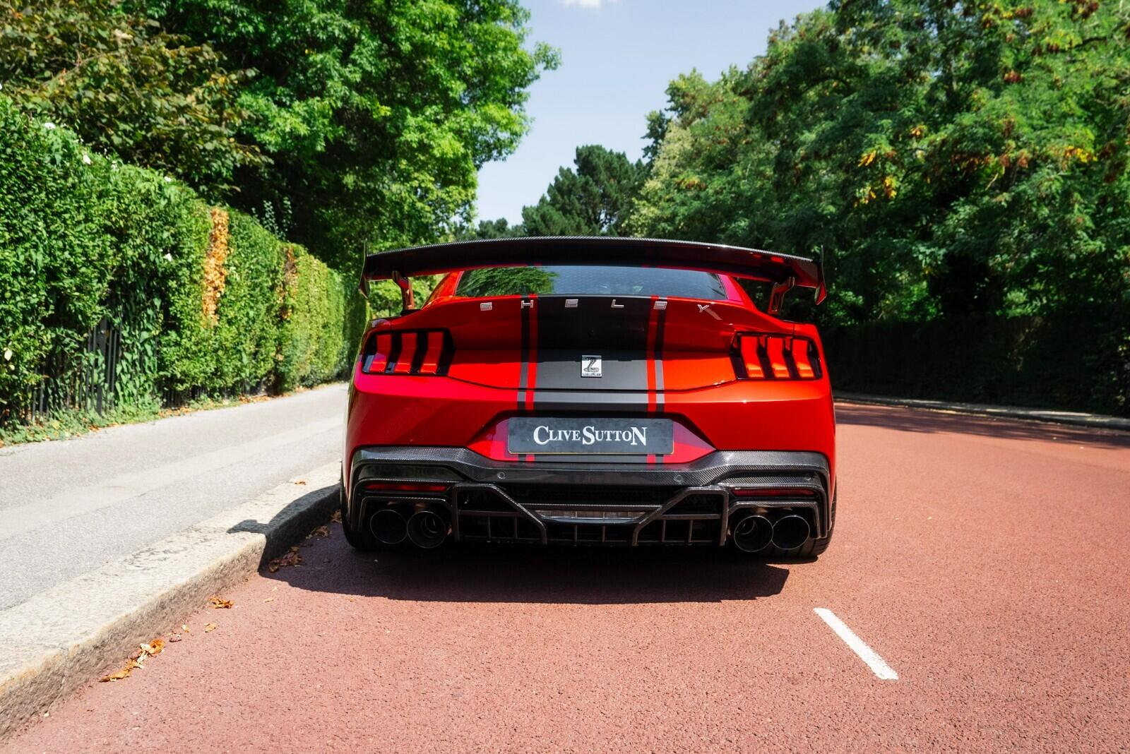 Ford Mustang view 5