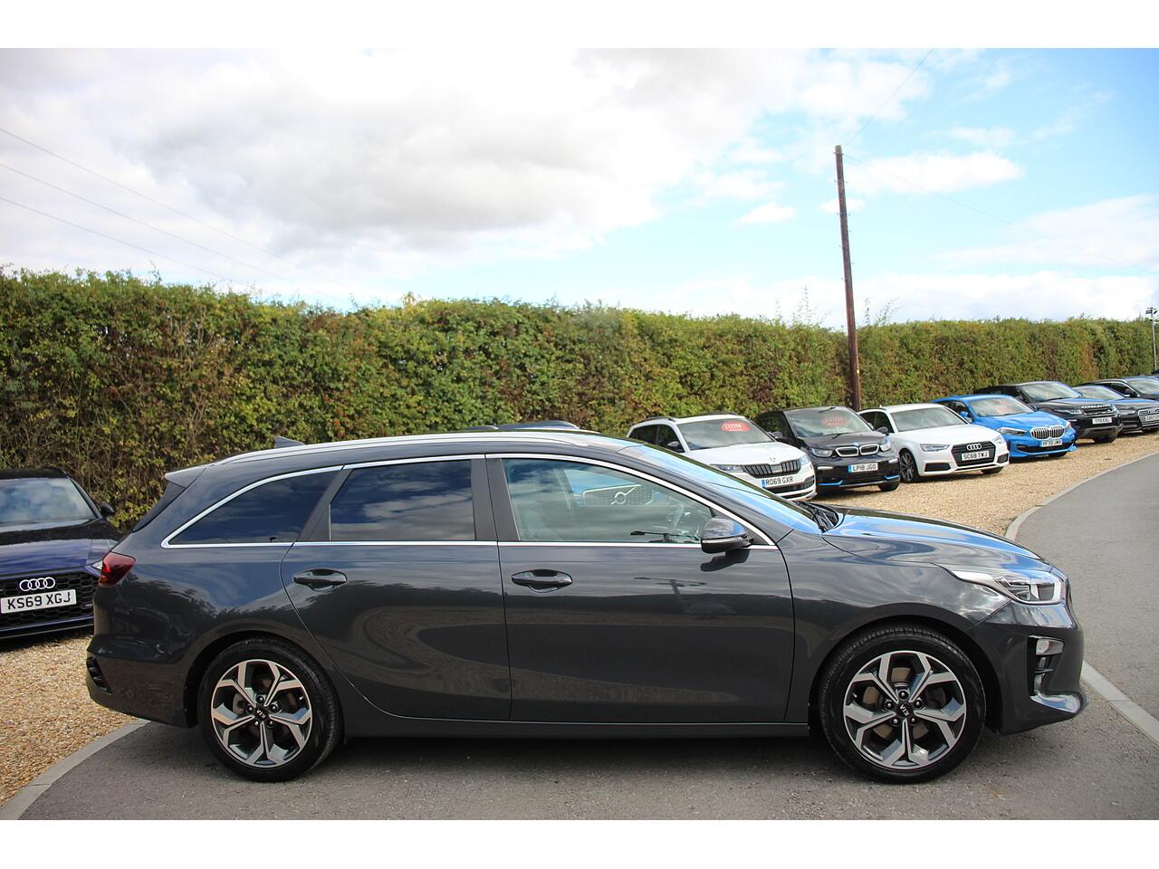 Kia Ceed view 7