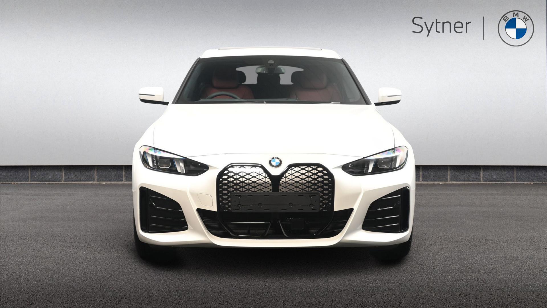 BMW i4 view 16