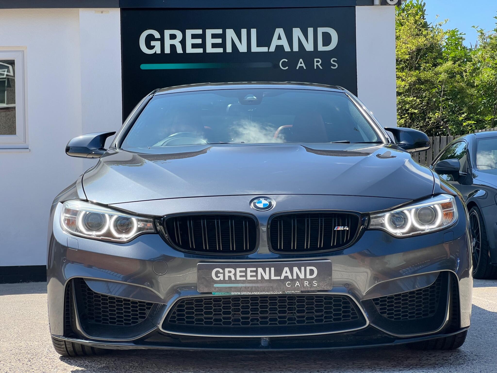 BMW M4 view 18