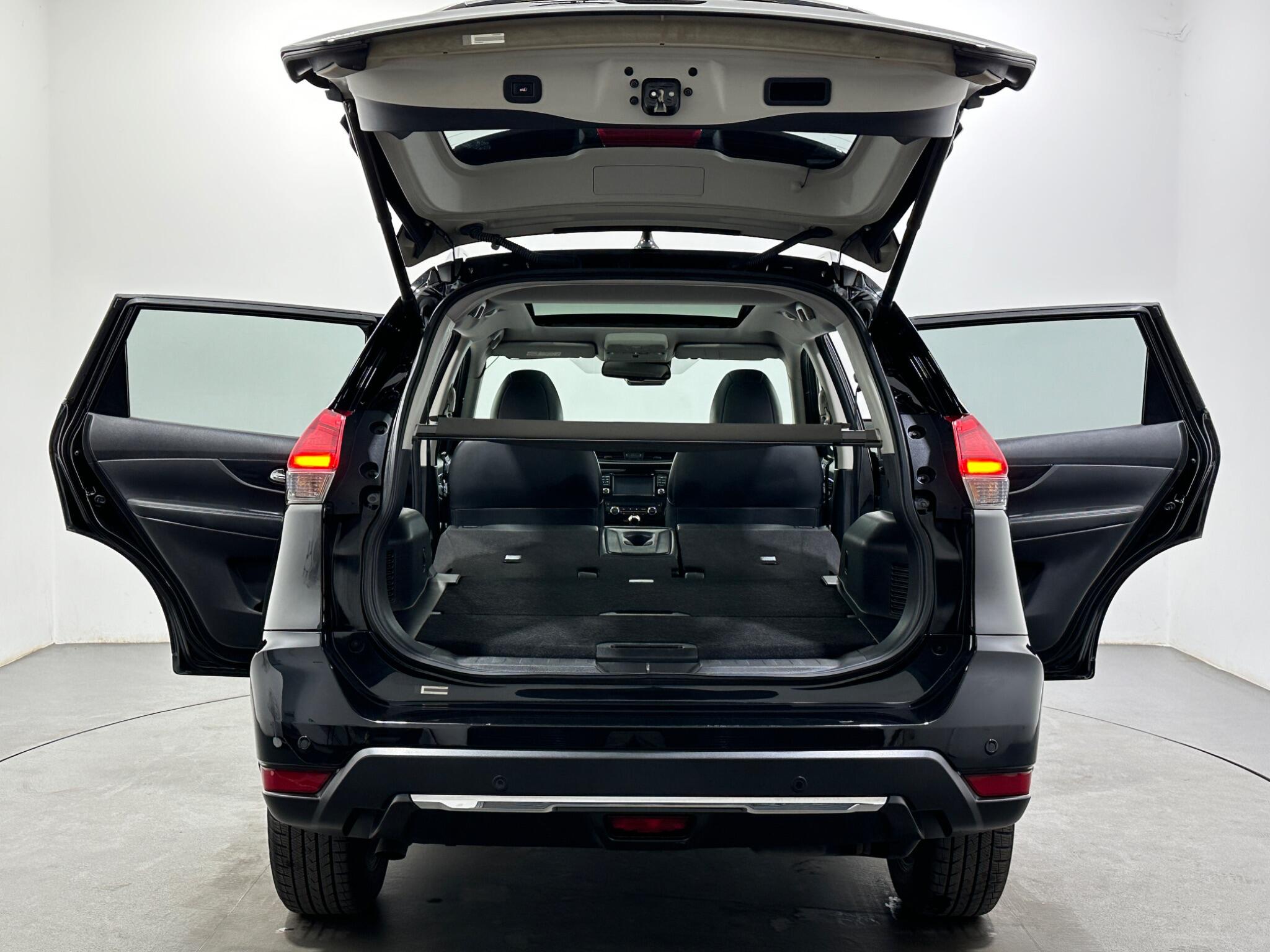Nissan X-Trail view 44