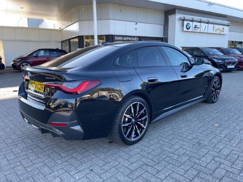 BMW i4 view 47