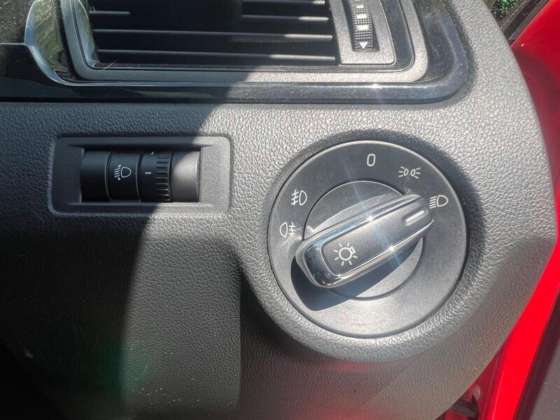 Skoda Rapid view 28