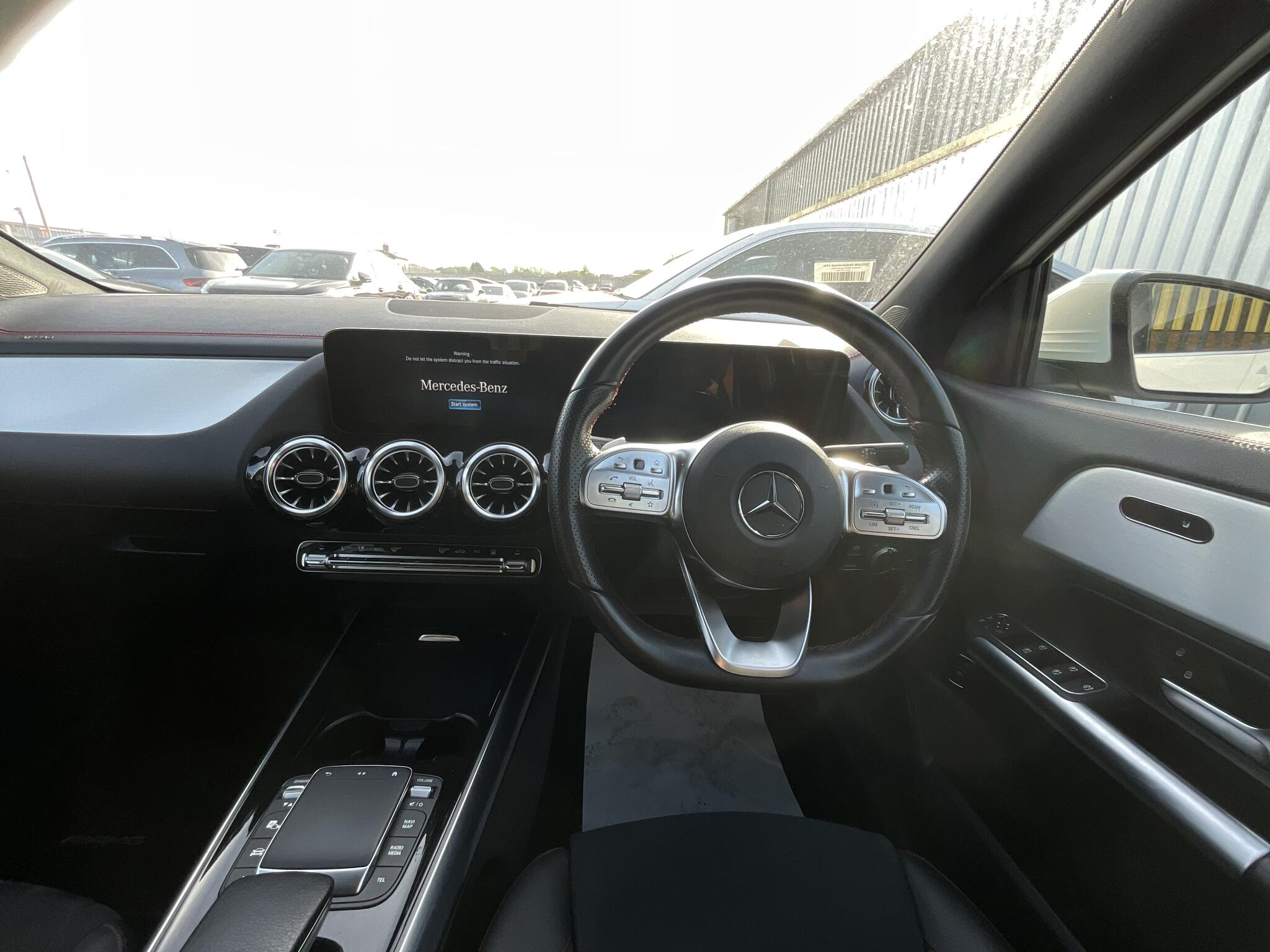 Mercedes-Benz Eqa view 6