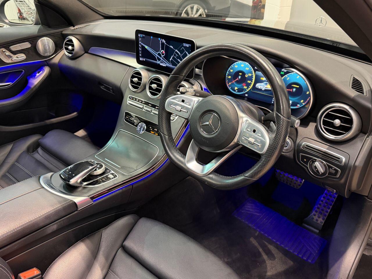 Mercedes-Benz C-Class view 16