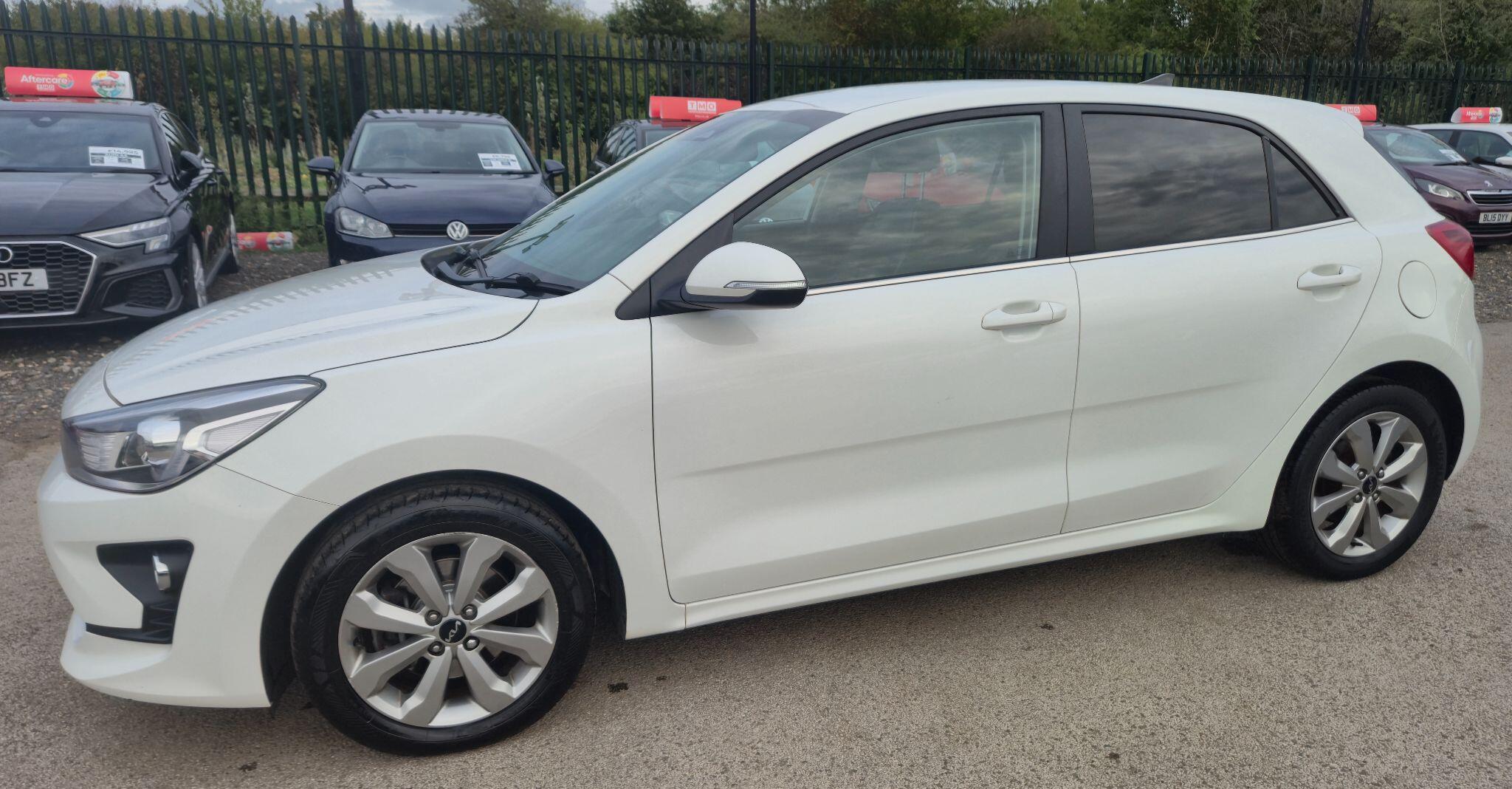 Kia Rio view 3