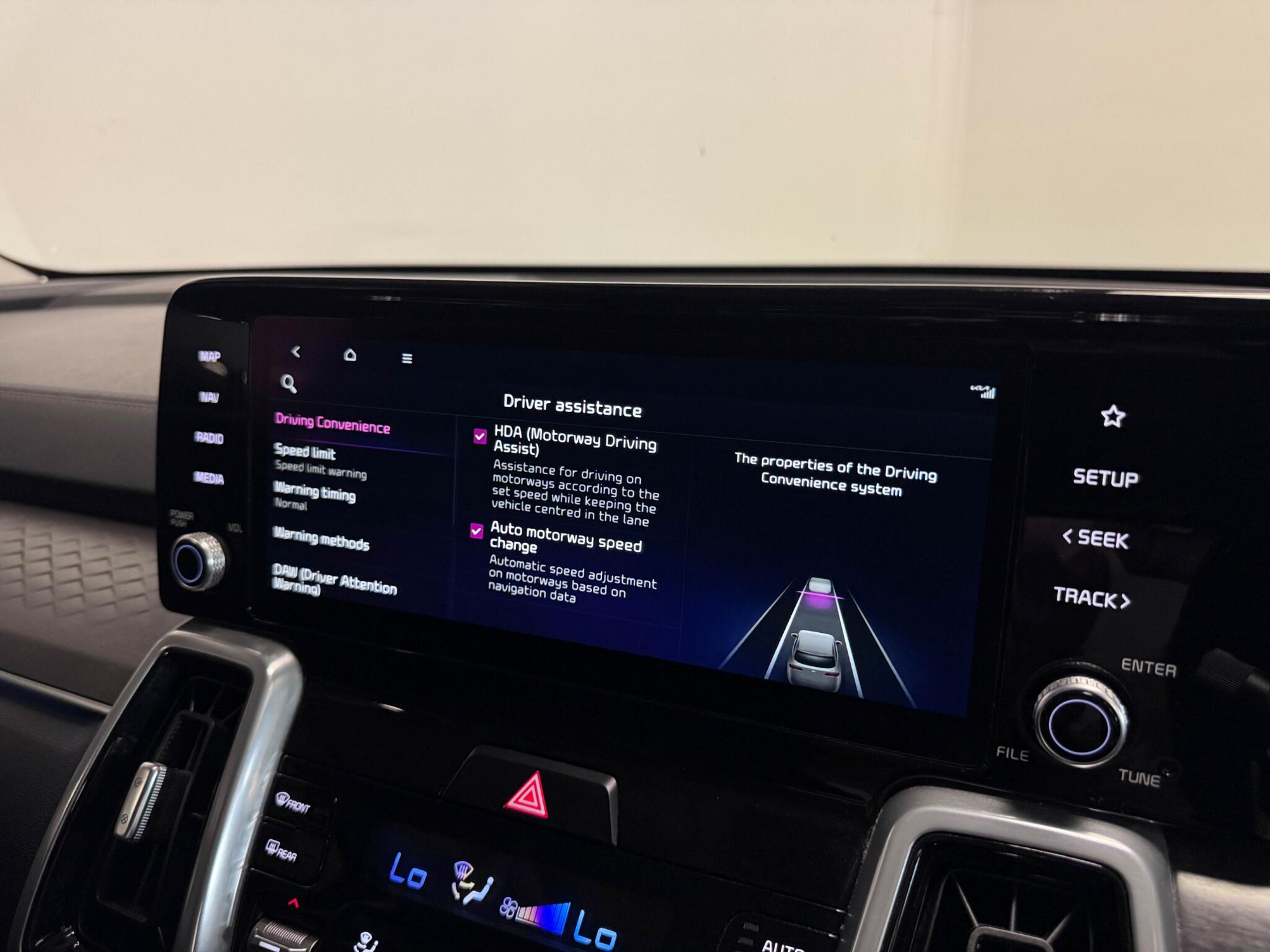 Kia Sorento view 63