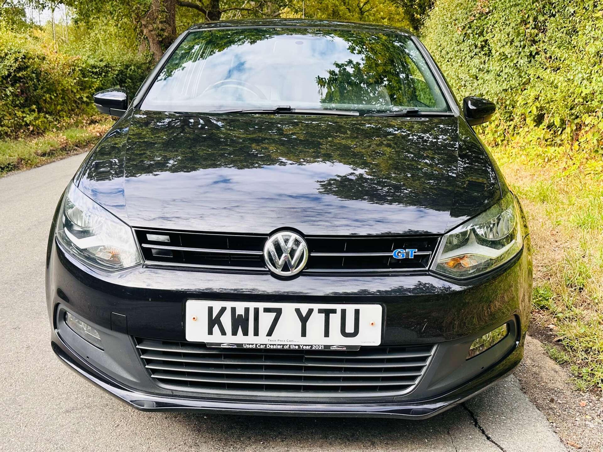 Volkswagen Polo view 3