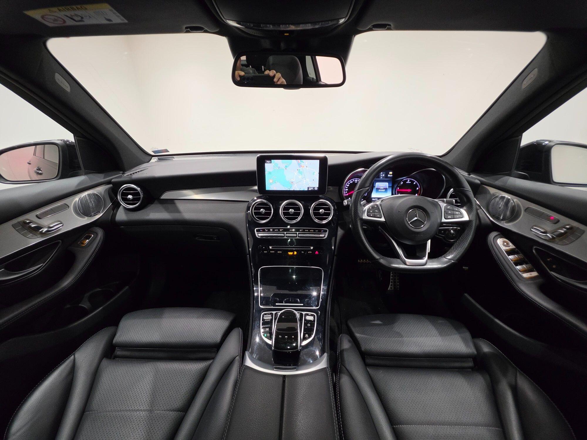 Mercedes-Benz GLC view 89