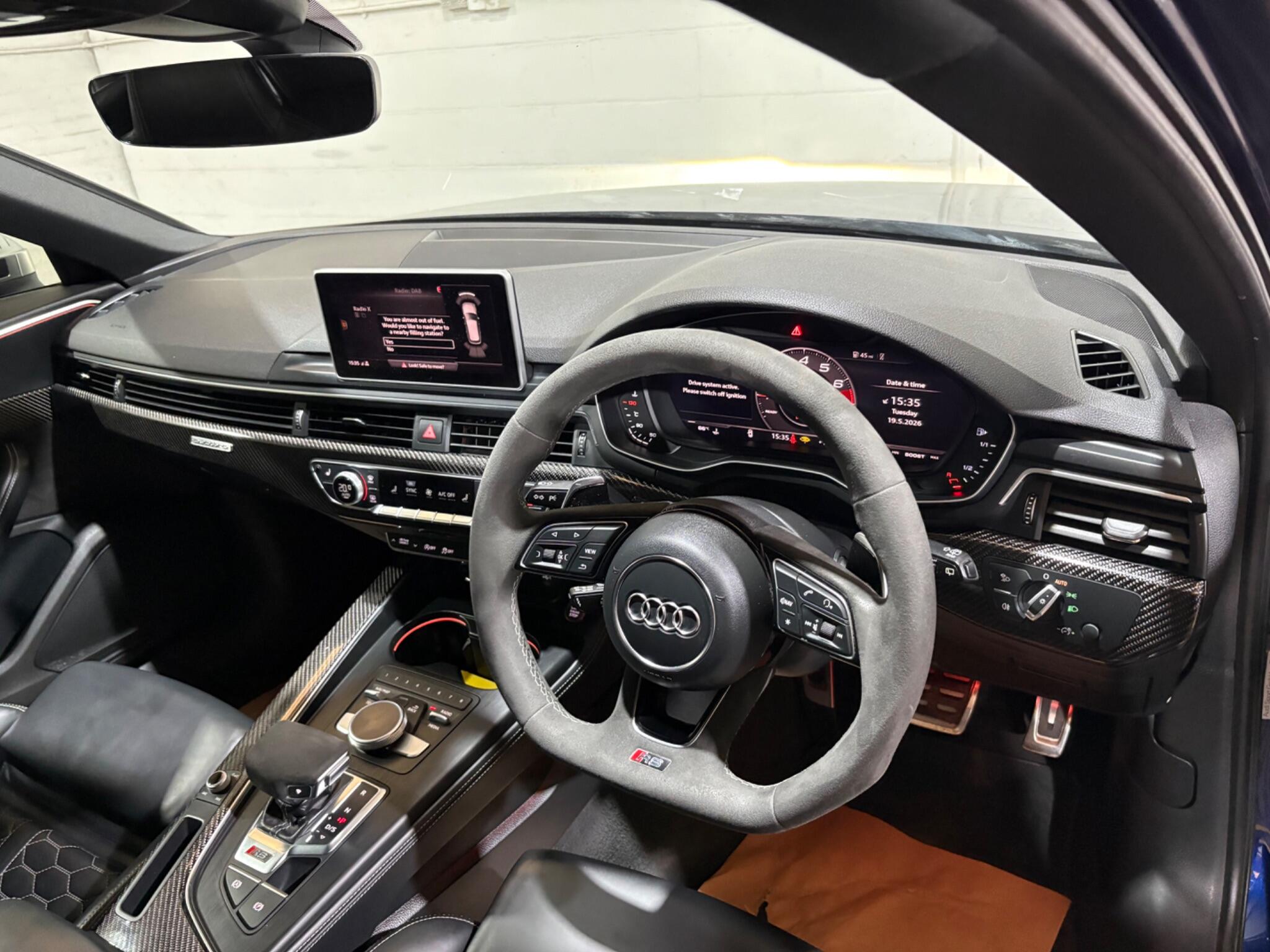 Audi RS4 Avant view 35