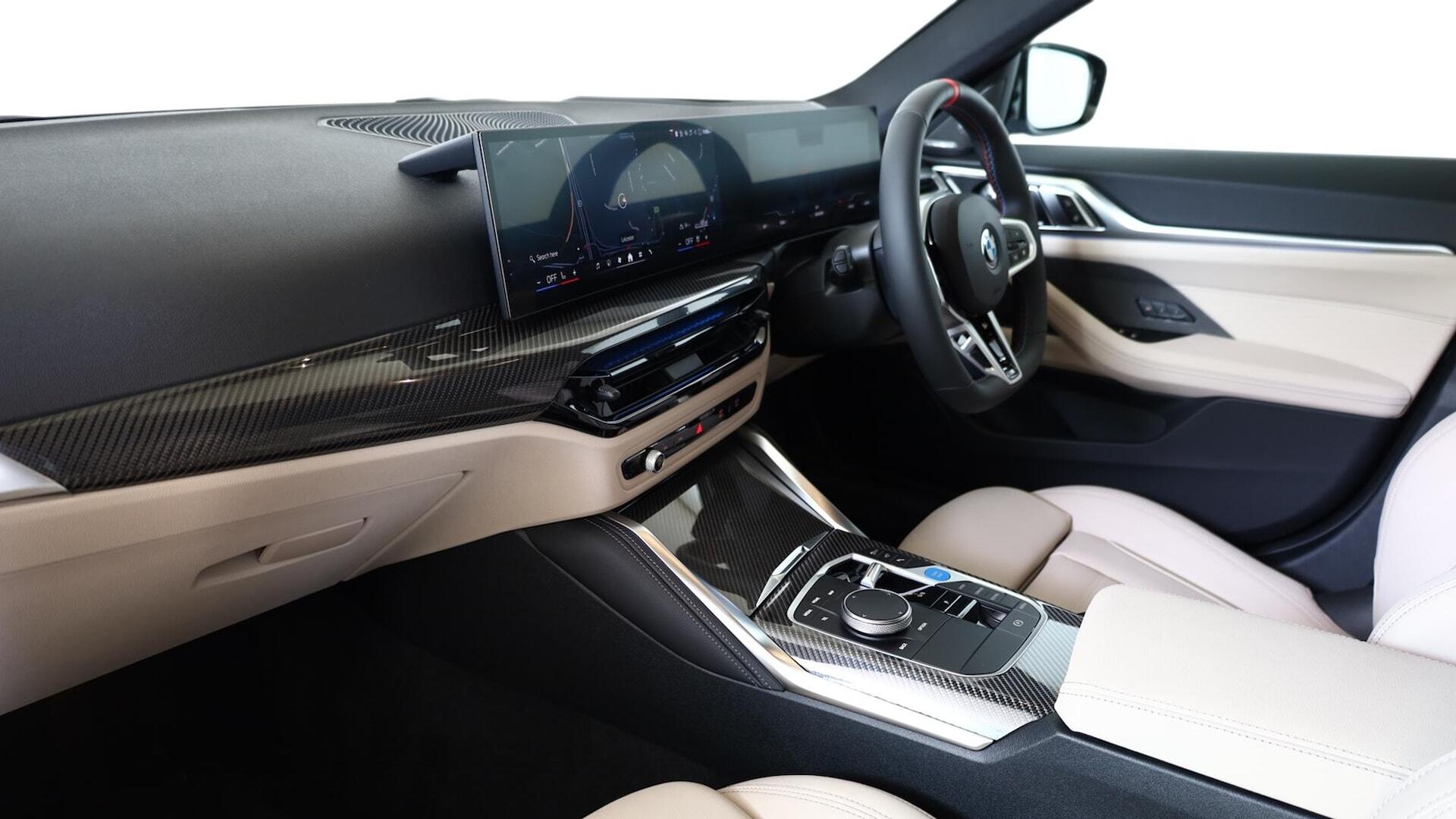 BMW i4 view 7