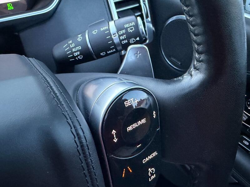 Land Rover Range Rover view 47