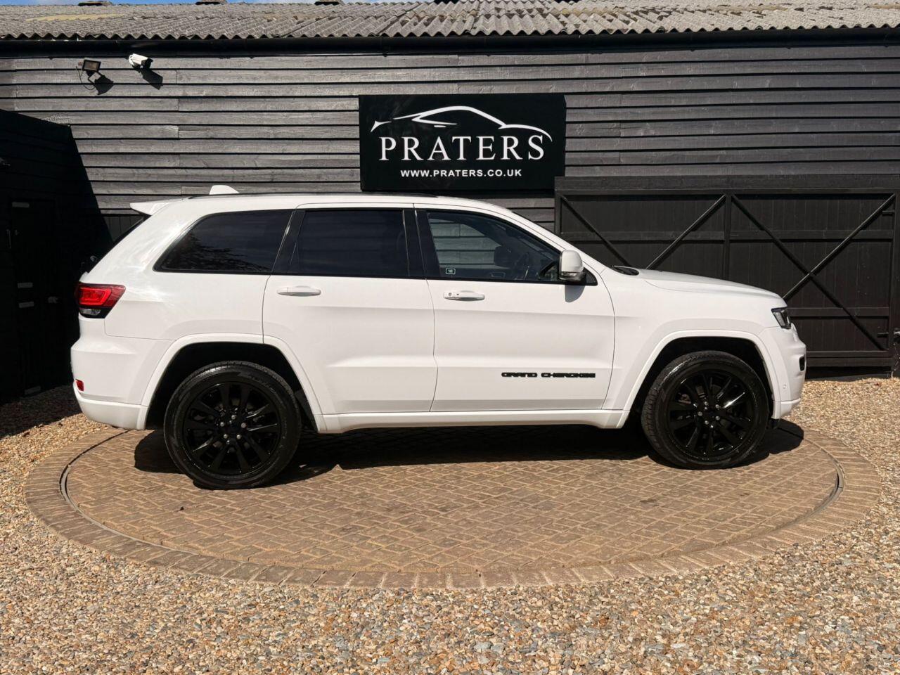 Jeep Grand Cherokee view 28