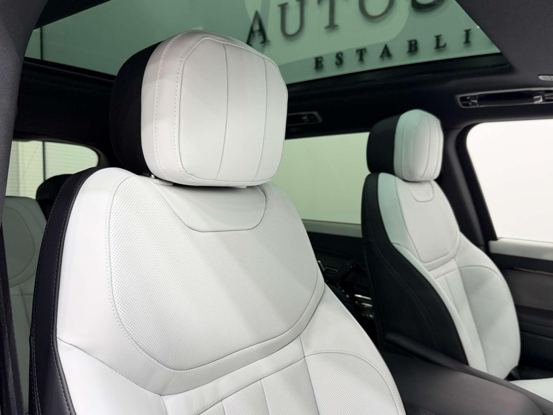 Land Rover Range Rover Sport view 37