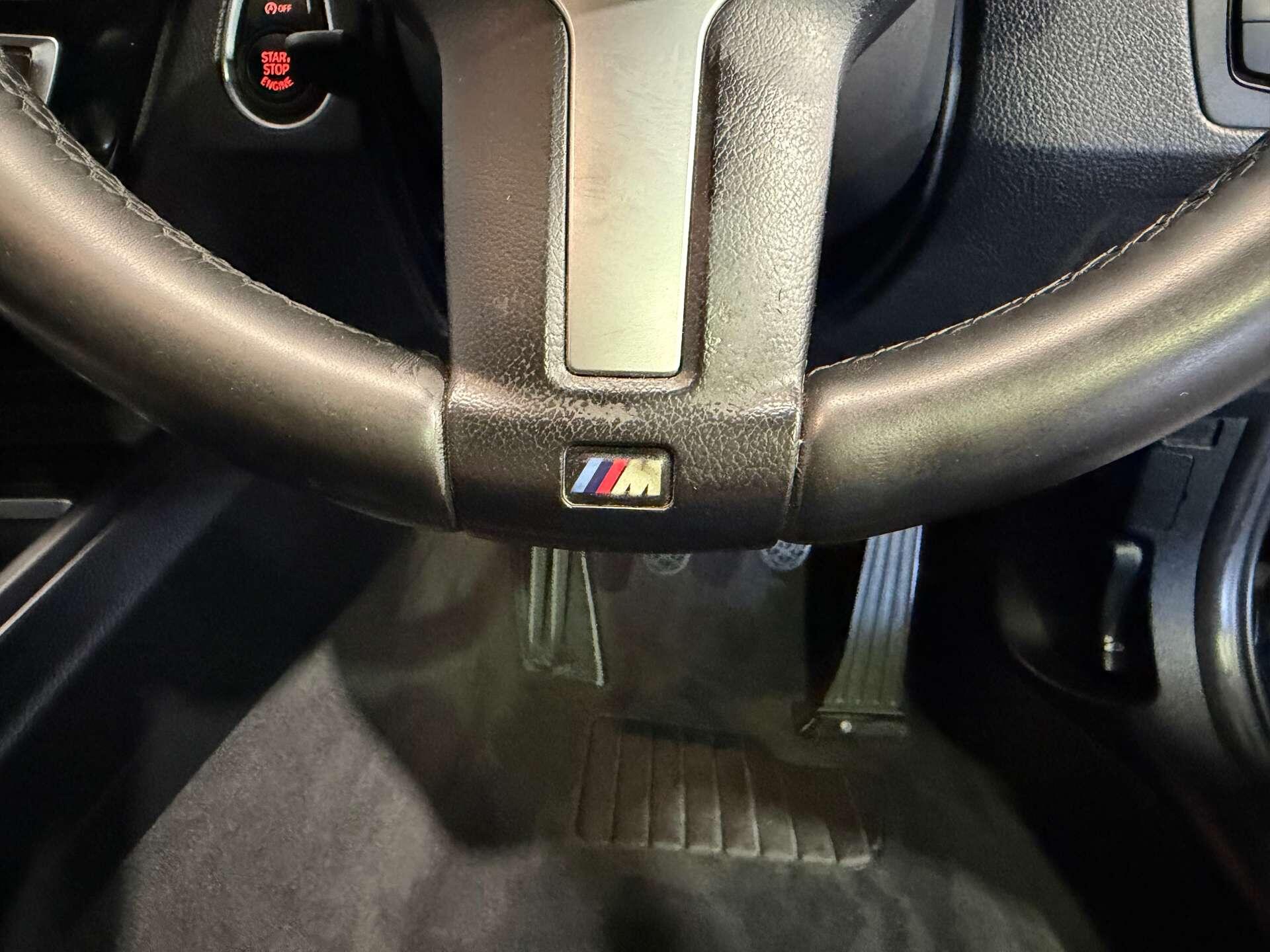 BMW 3 Series view 20