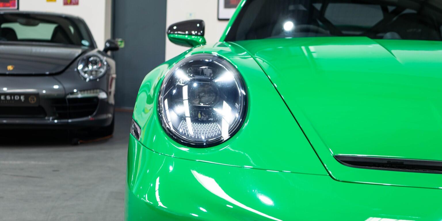 Porsche 911 view 41