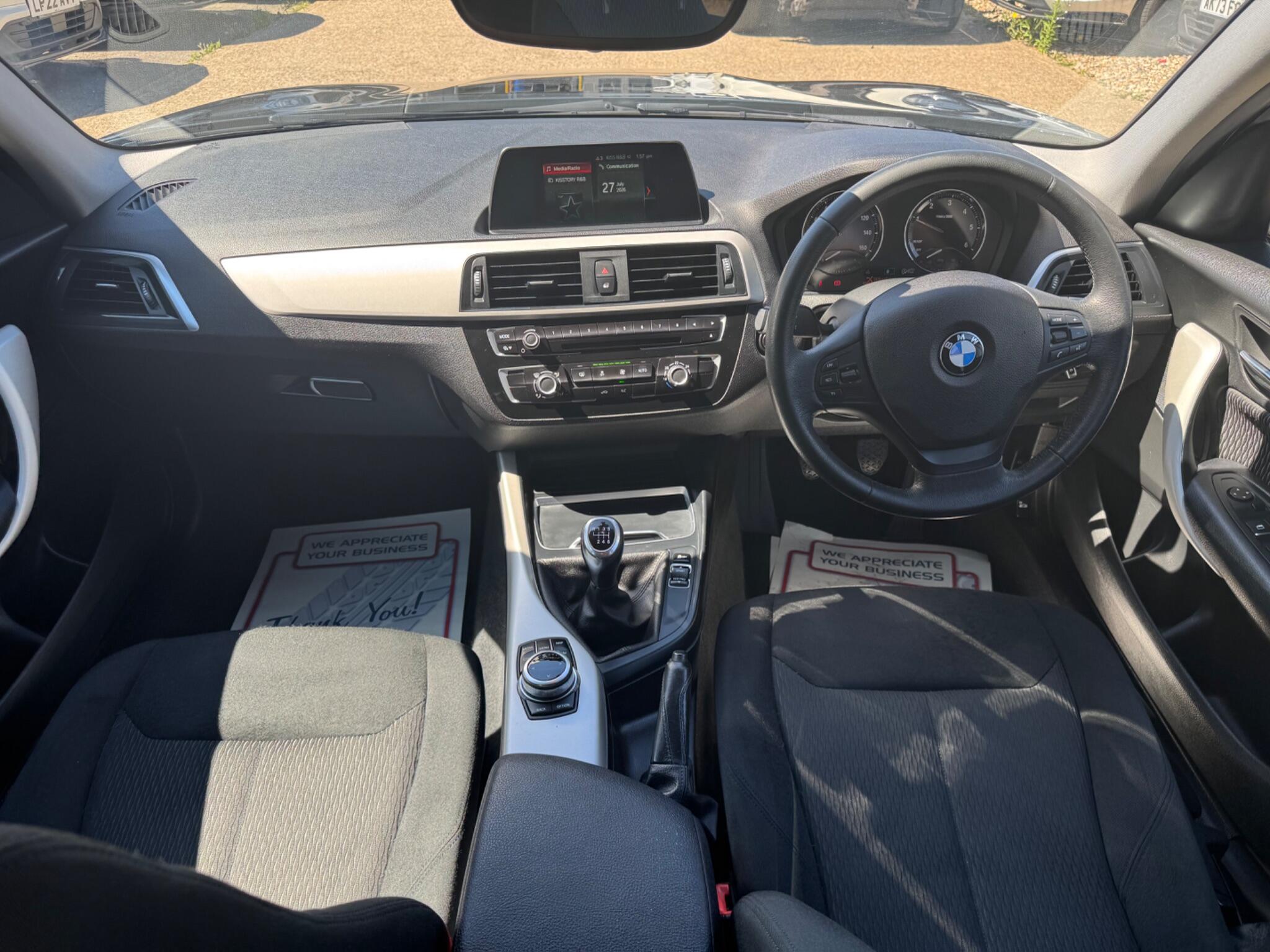 BMW 1 Series view 12