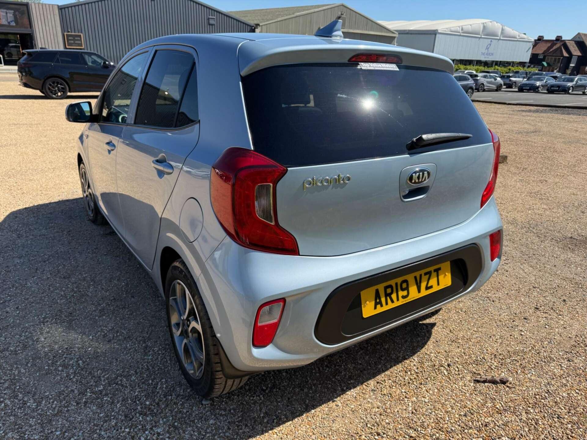 Kia Picanto view 4