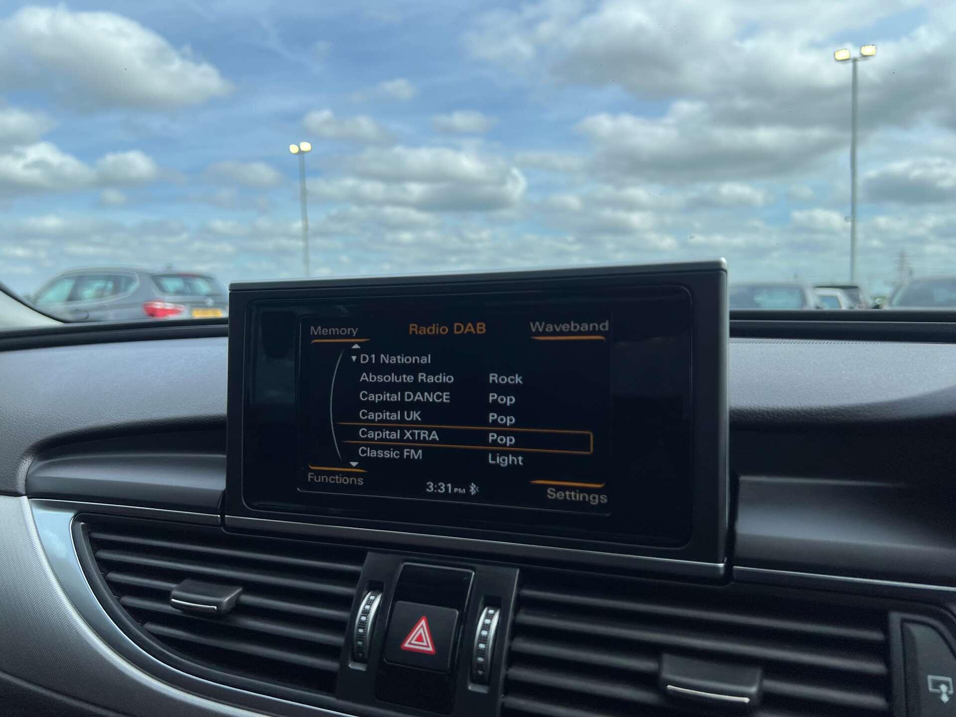 Audi A6 view 27