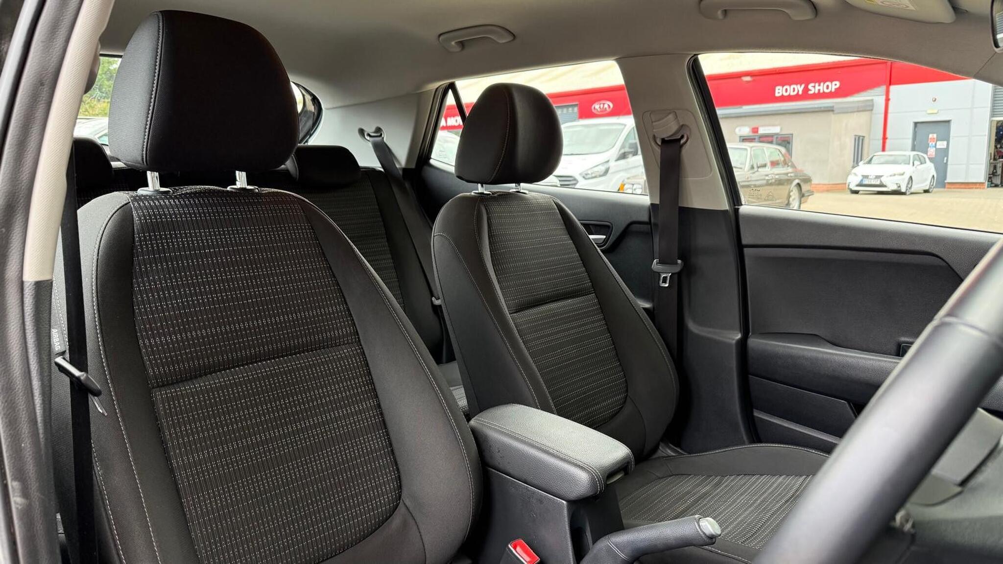 Kia Stonic view 23
