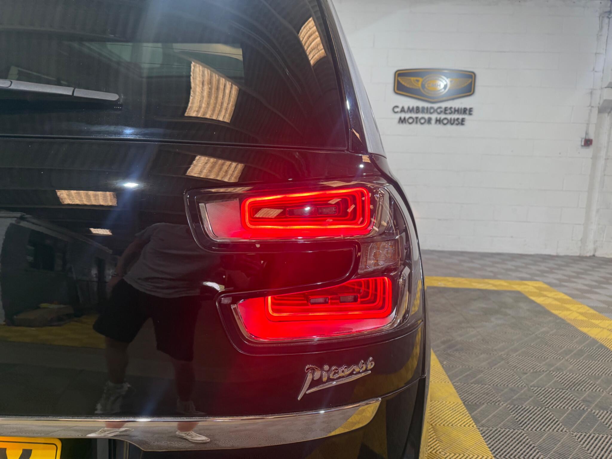 Citroen Grand C4 Picasso view 60