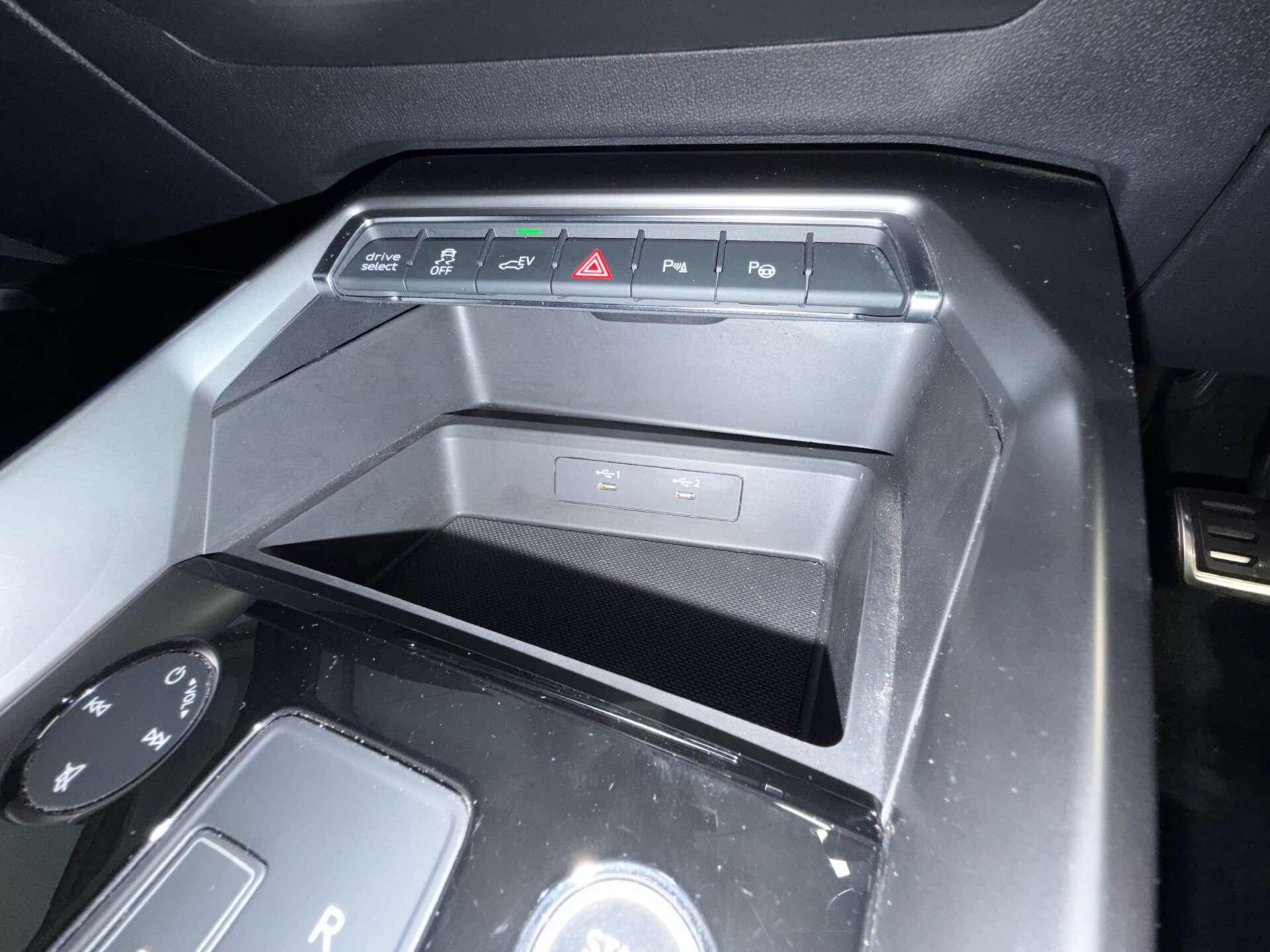 Audi A3 view 28