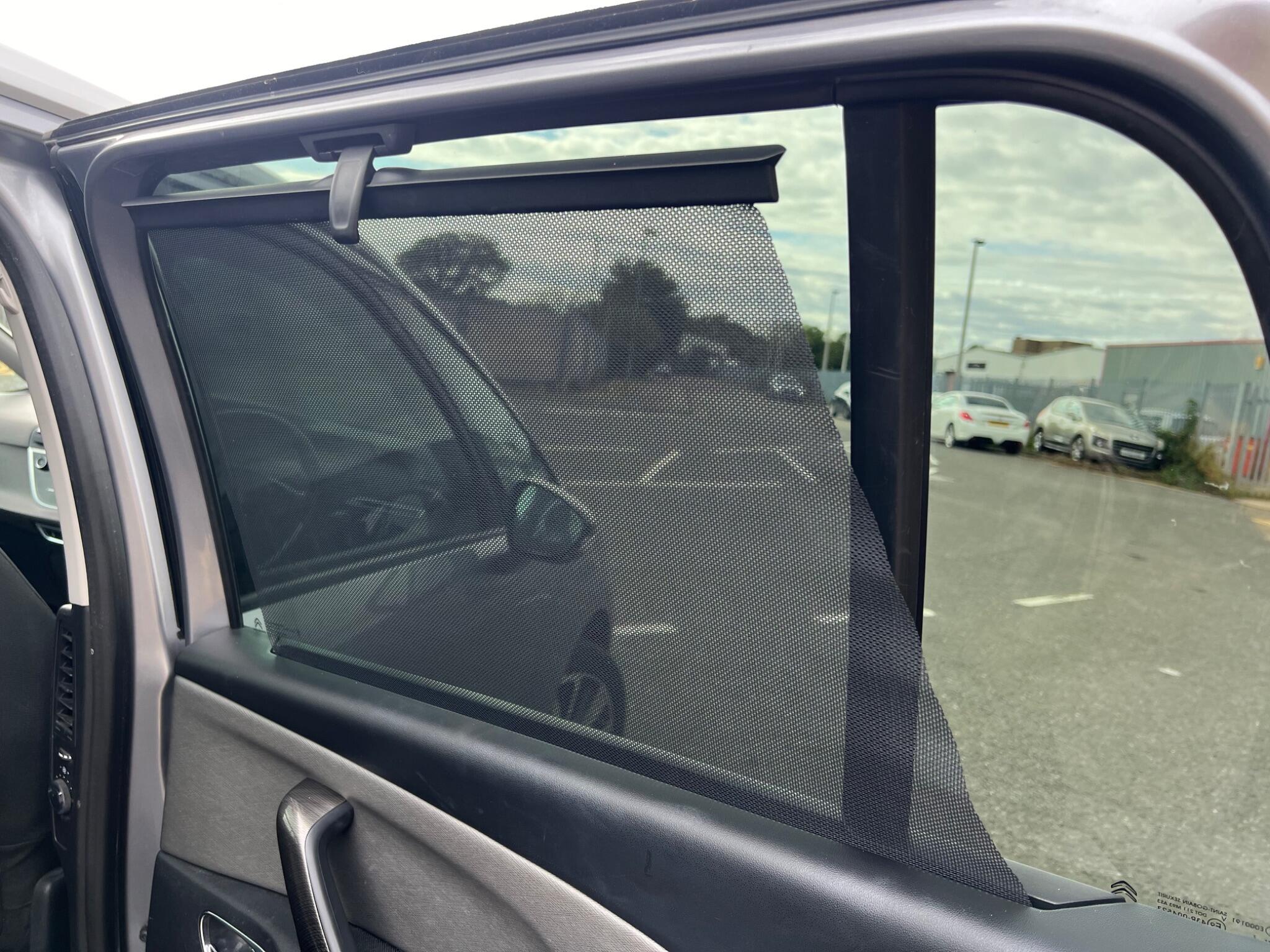 Citroen Grand C4 Picasso view 52