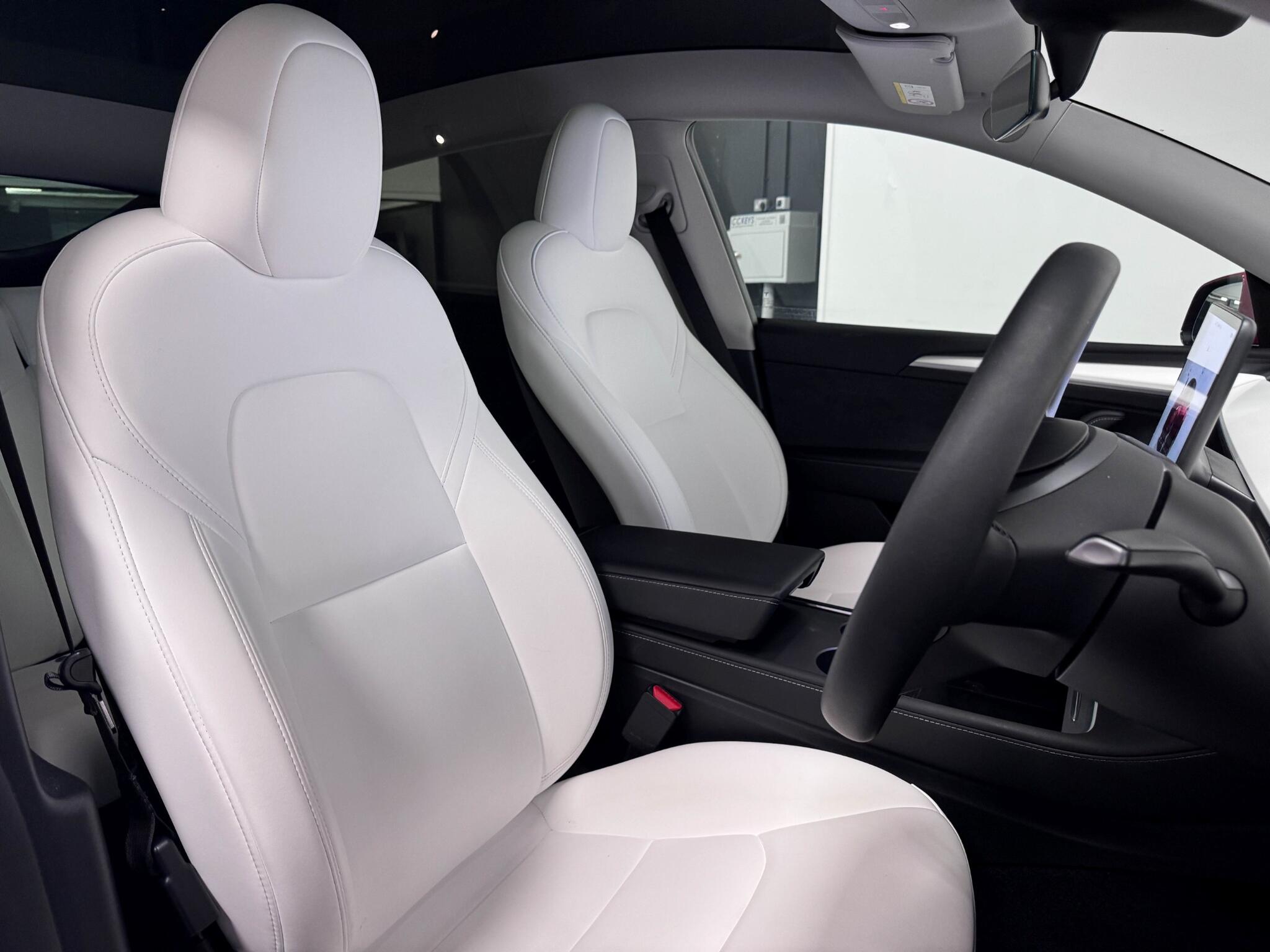 Tesla Model Y view 30