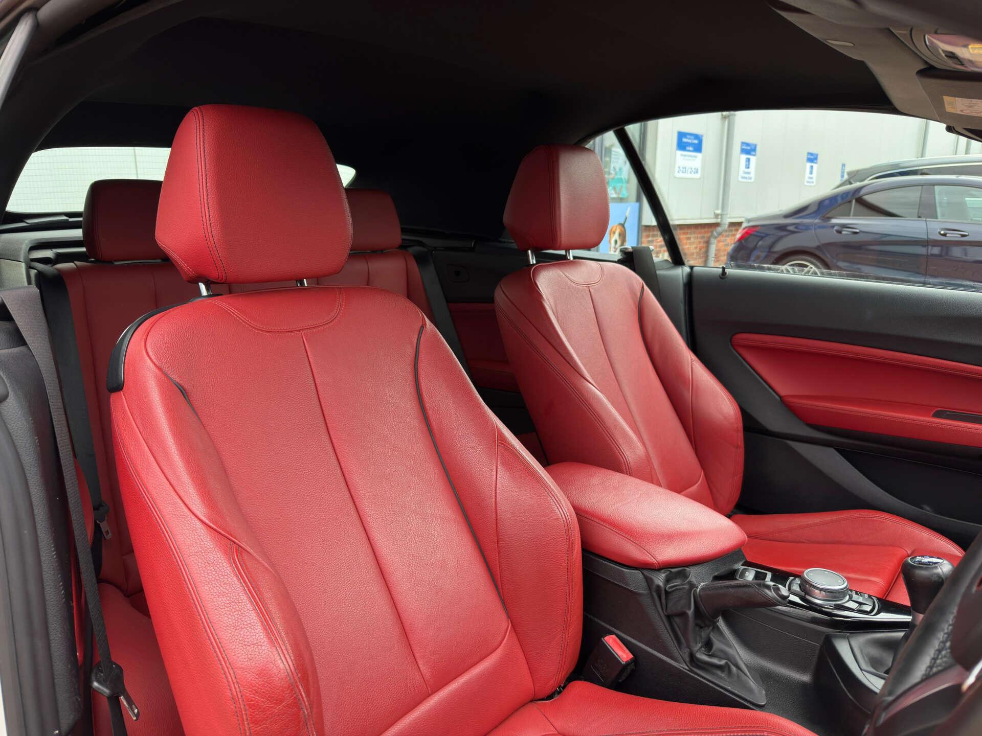 BMW 2 Series view 12