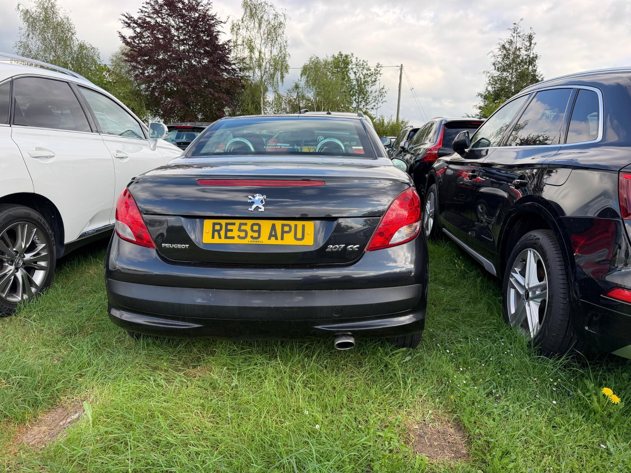 Peugeot 207 CC view 4