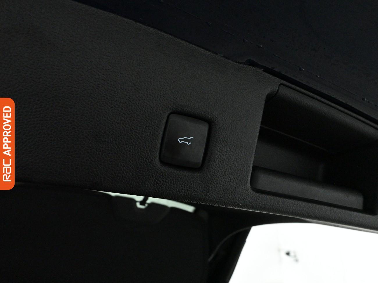 Ford Kuga view 15