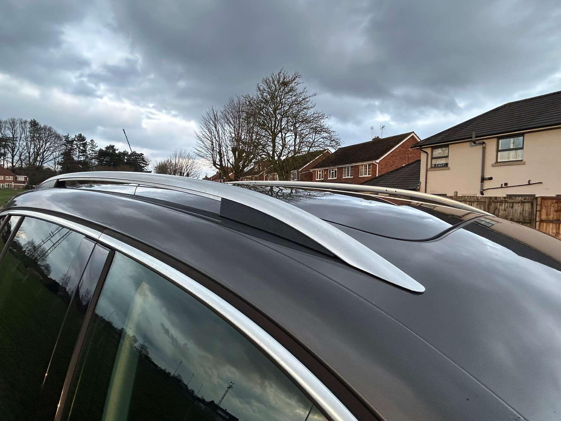 Volkswagen Tiguan view 20